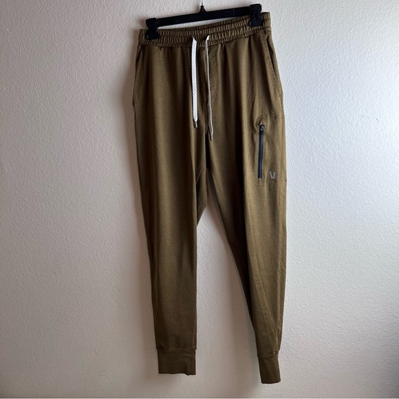 Like New Vuori Men’s Athletic Joggers Tan / Orange Size Small - Picture 1 of 5